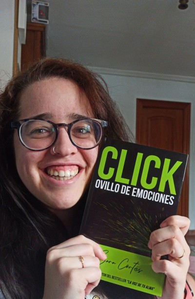 CRISTINA MADRAZO. Estudiante de la Saga OVILLO DE EMOCIONES